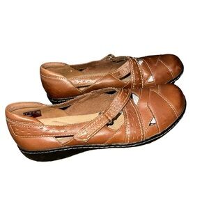 Women’s Clark’s Ashland Spin Q Loafers Brown Size 6